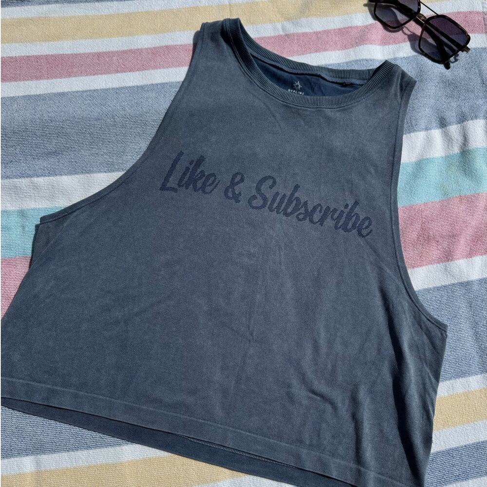 OFFLINE Aerie Like & Subscribe Graphic Muscle Tank Top Sz S NWT Sleeveless Gray